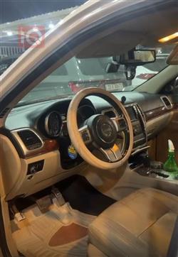 جيب جراند شيروكي